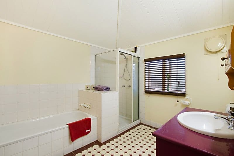 159 Honour Avenue, CHELMER QLD 4068, Chelmer - Thumbnail 8