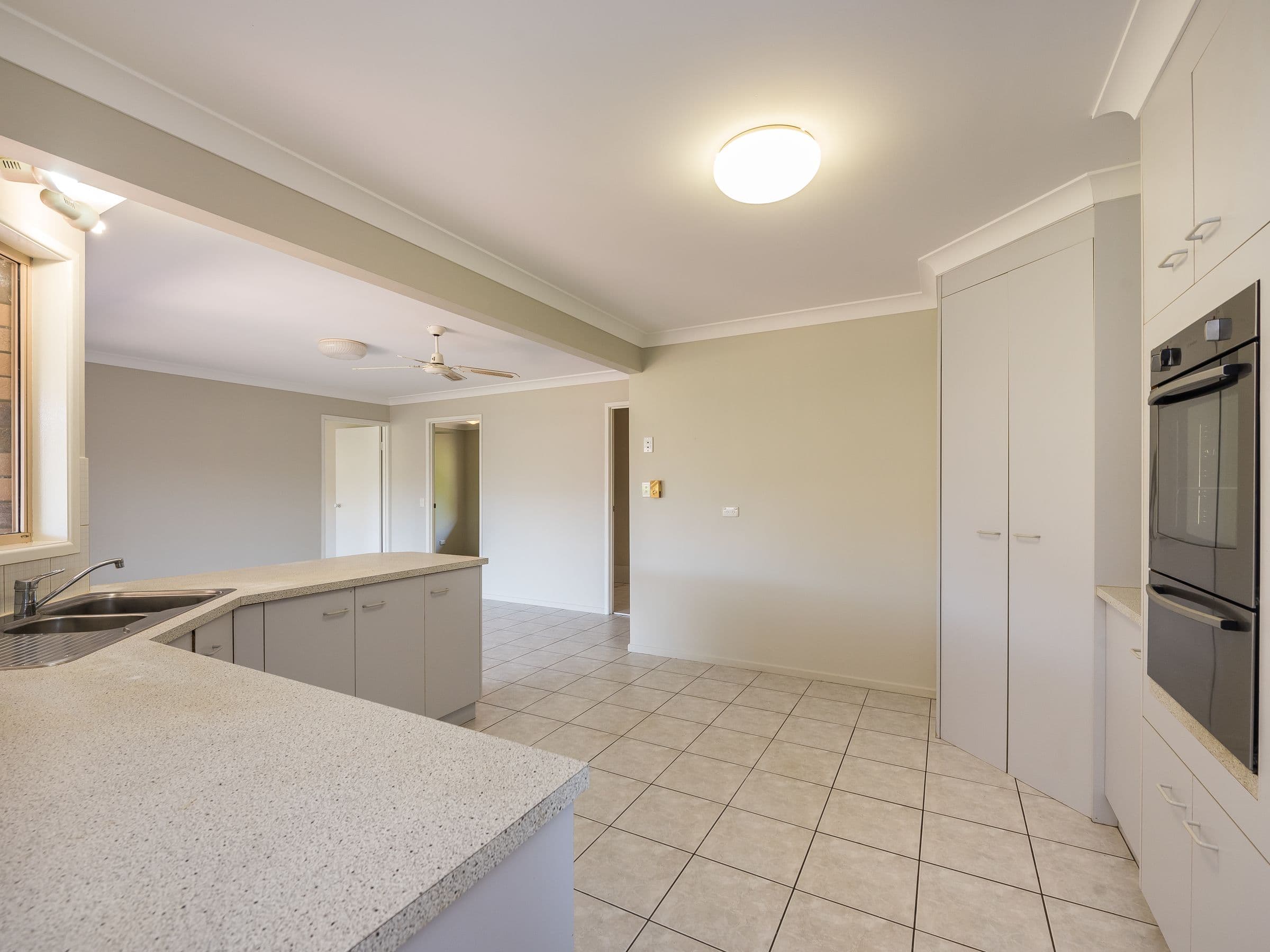 31 Mewing Court, Windaroo QLD 4207, Windaroo - Thumbnail 7