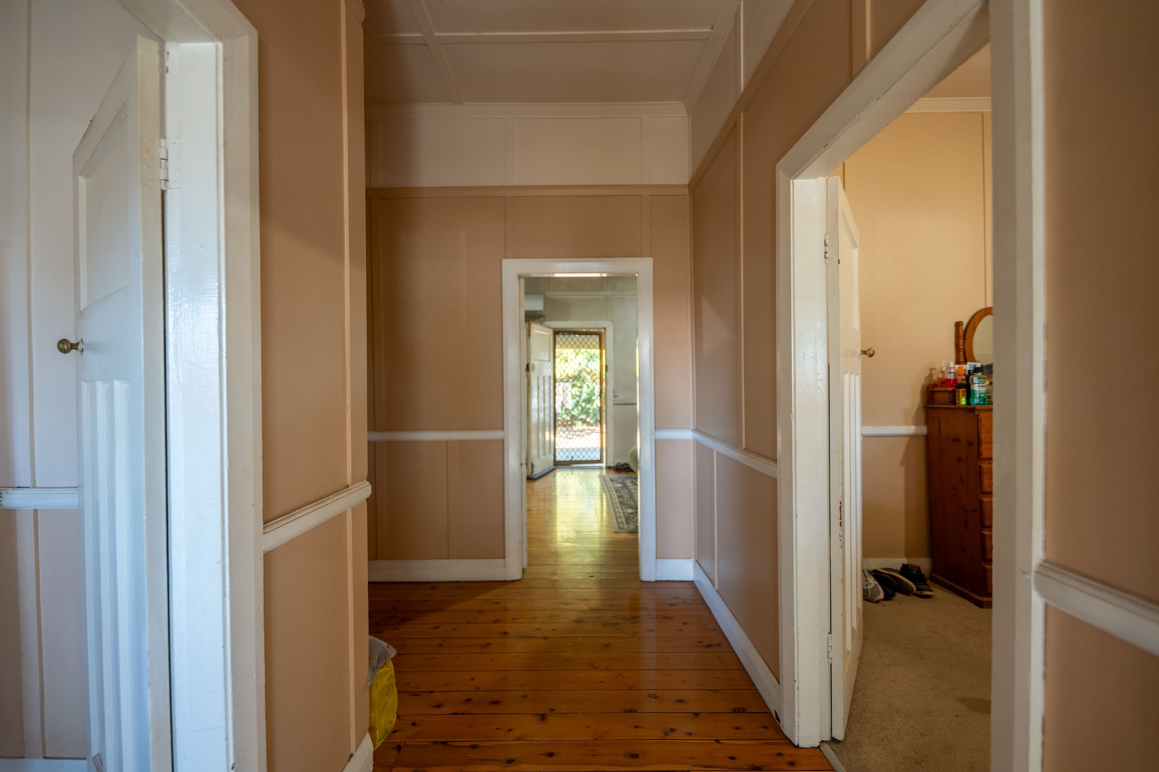 46 Underwood Street, Forbes NSW 2871, Forbes - Thumbnail 2