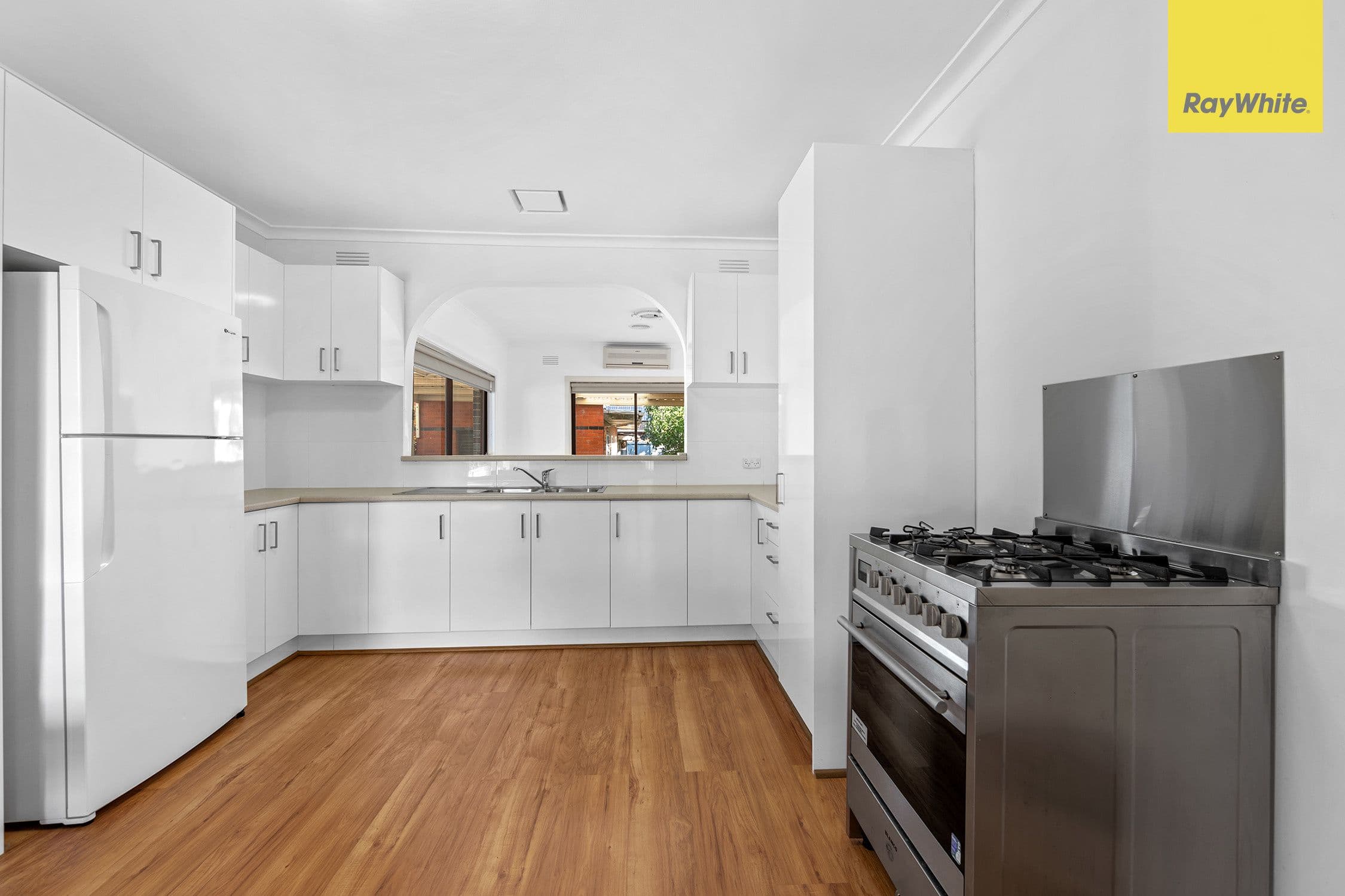 21 Lima Street, St Albans VIC 3021, St Albans - Thumbnail 5