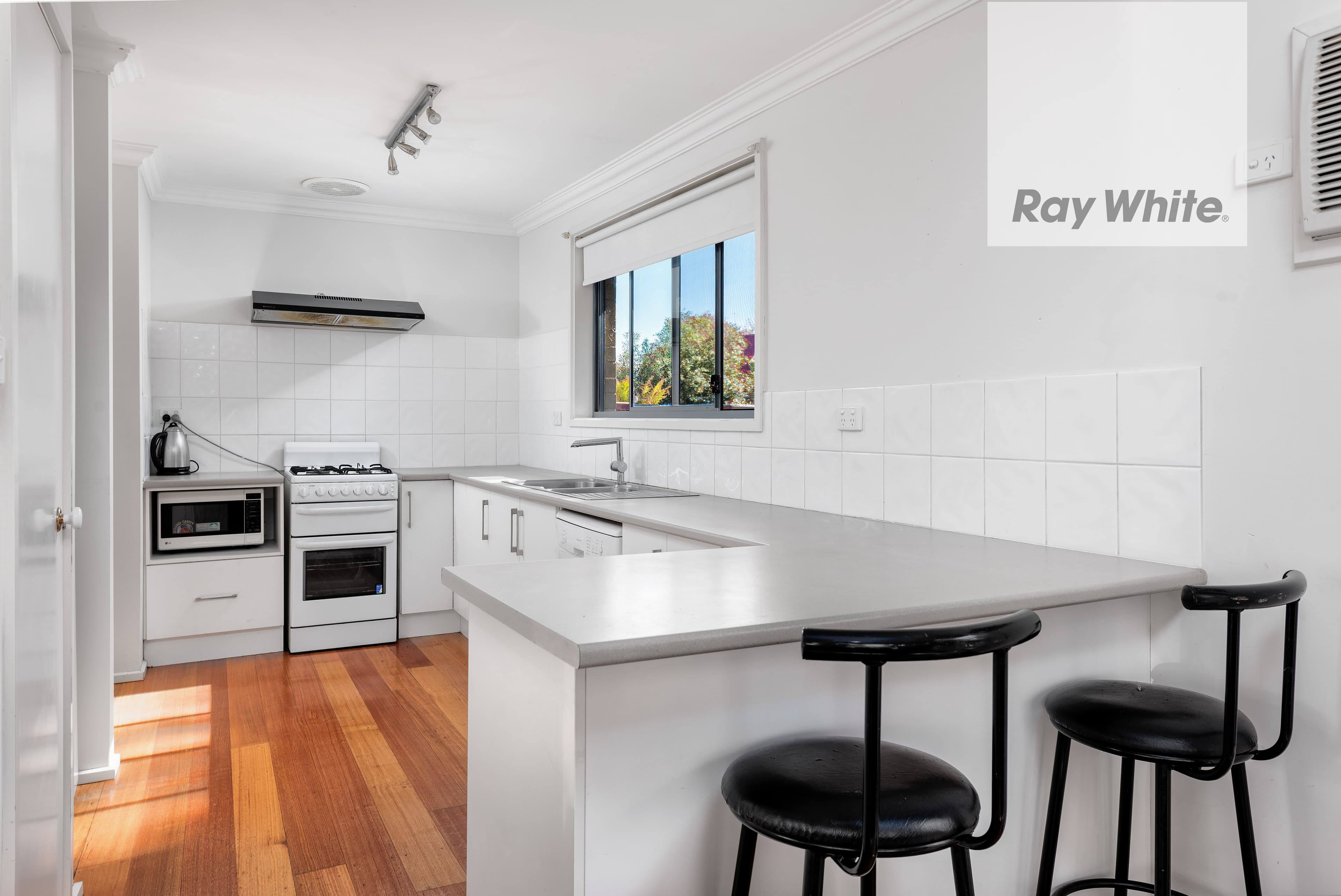 35 Noorong Avenue, Bundoora VIC 3083, Bundoora - Thumbnail 6