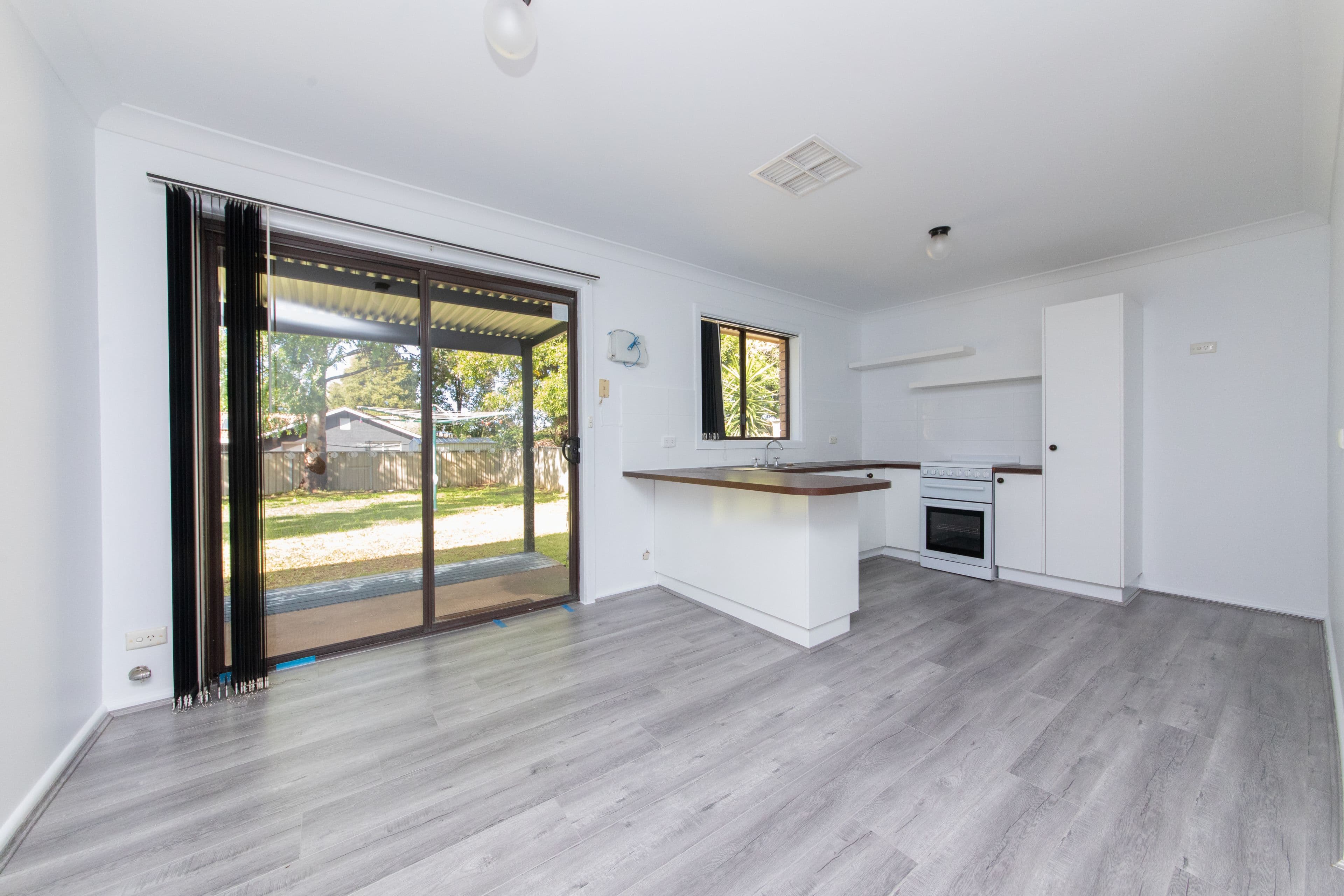 17 Elsworth Street, Dubbo NSW 2830, Dubbo - Thumbnail 2