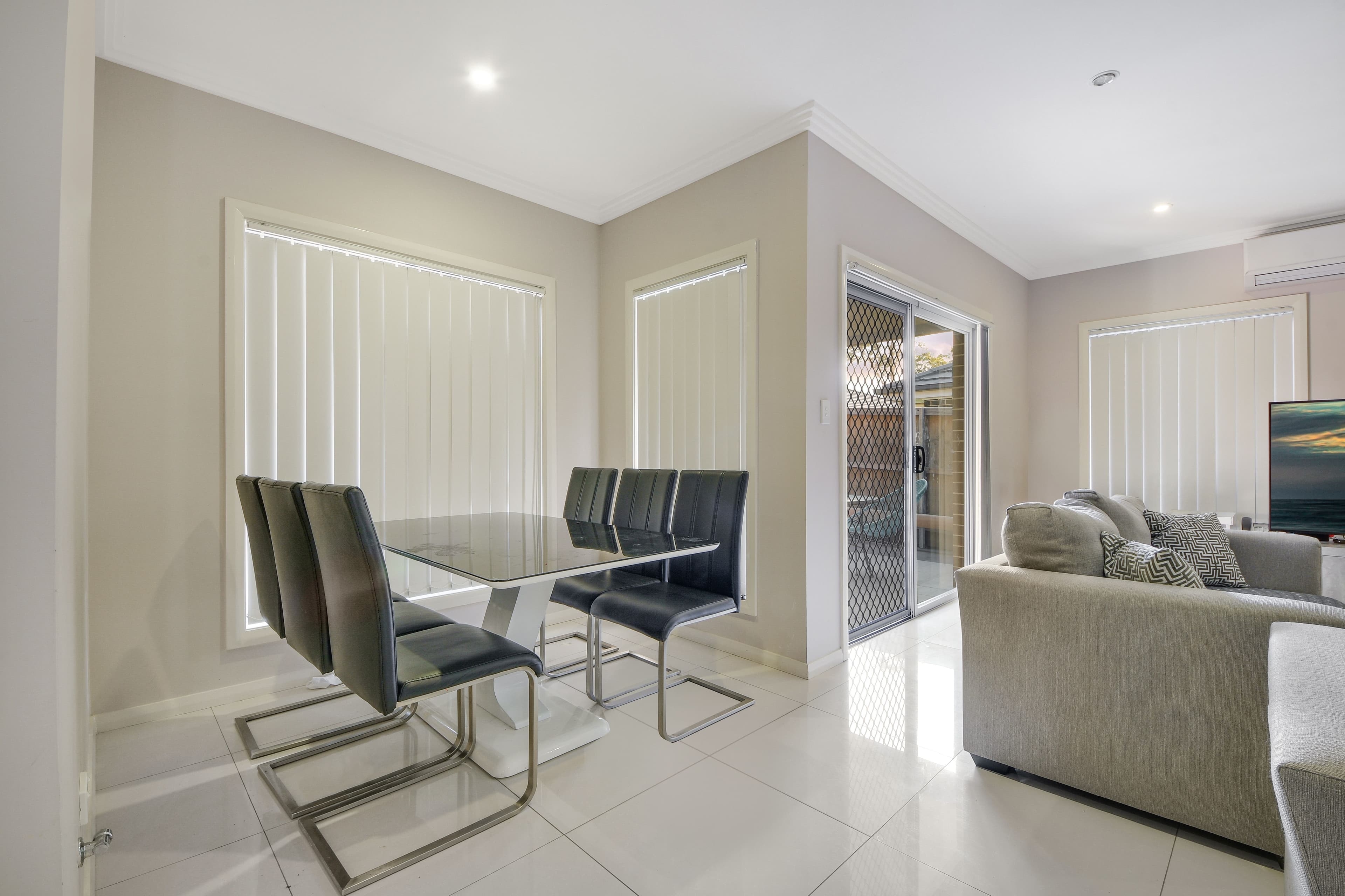 28 Mortimer Street, Minto - Thumbnail 5