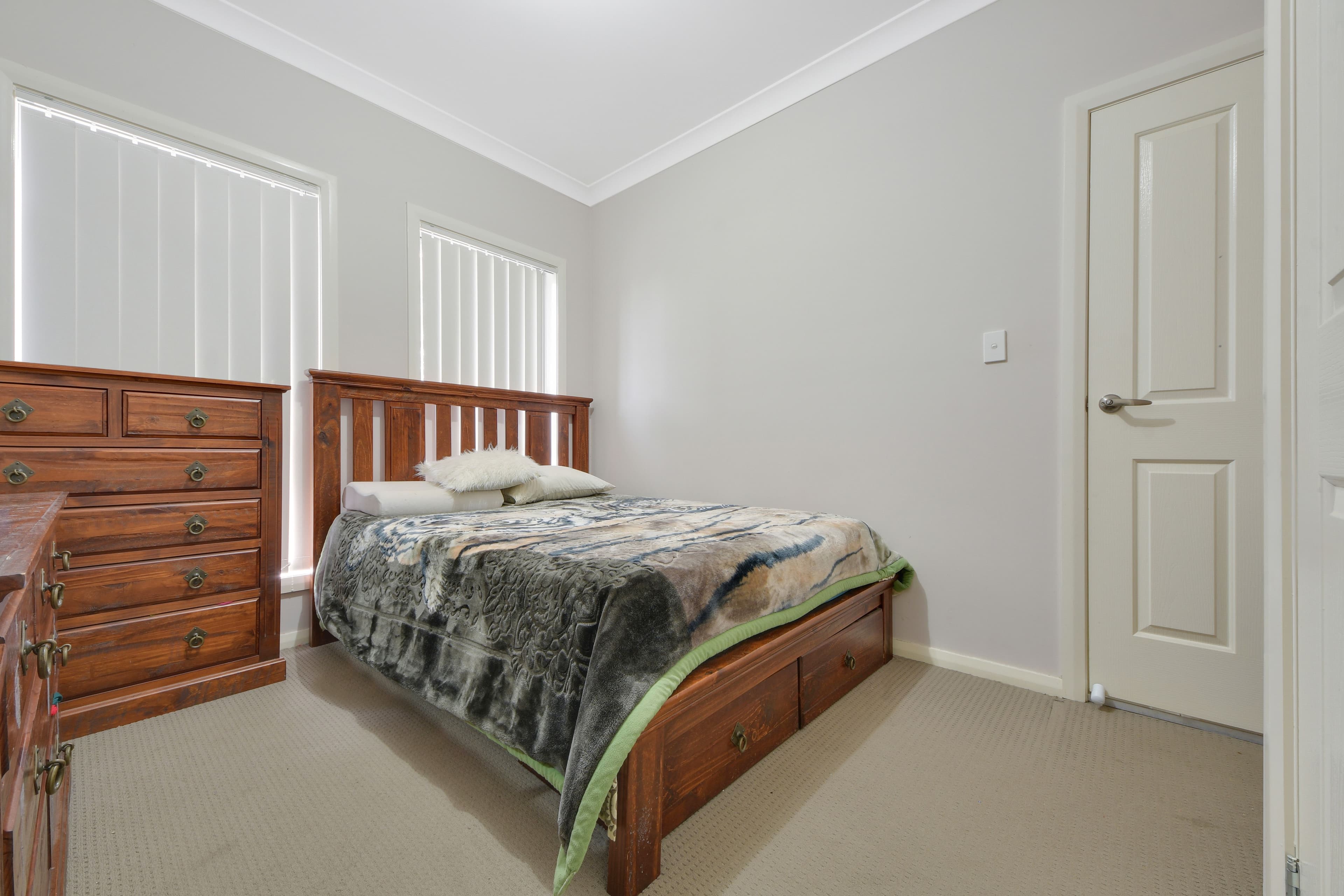 28 Mortimer Street, Minto - Thumbnail 6