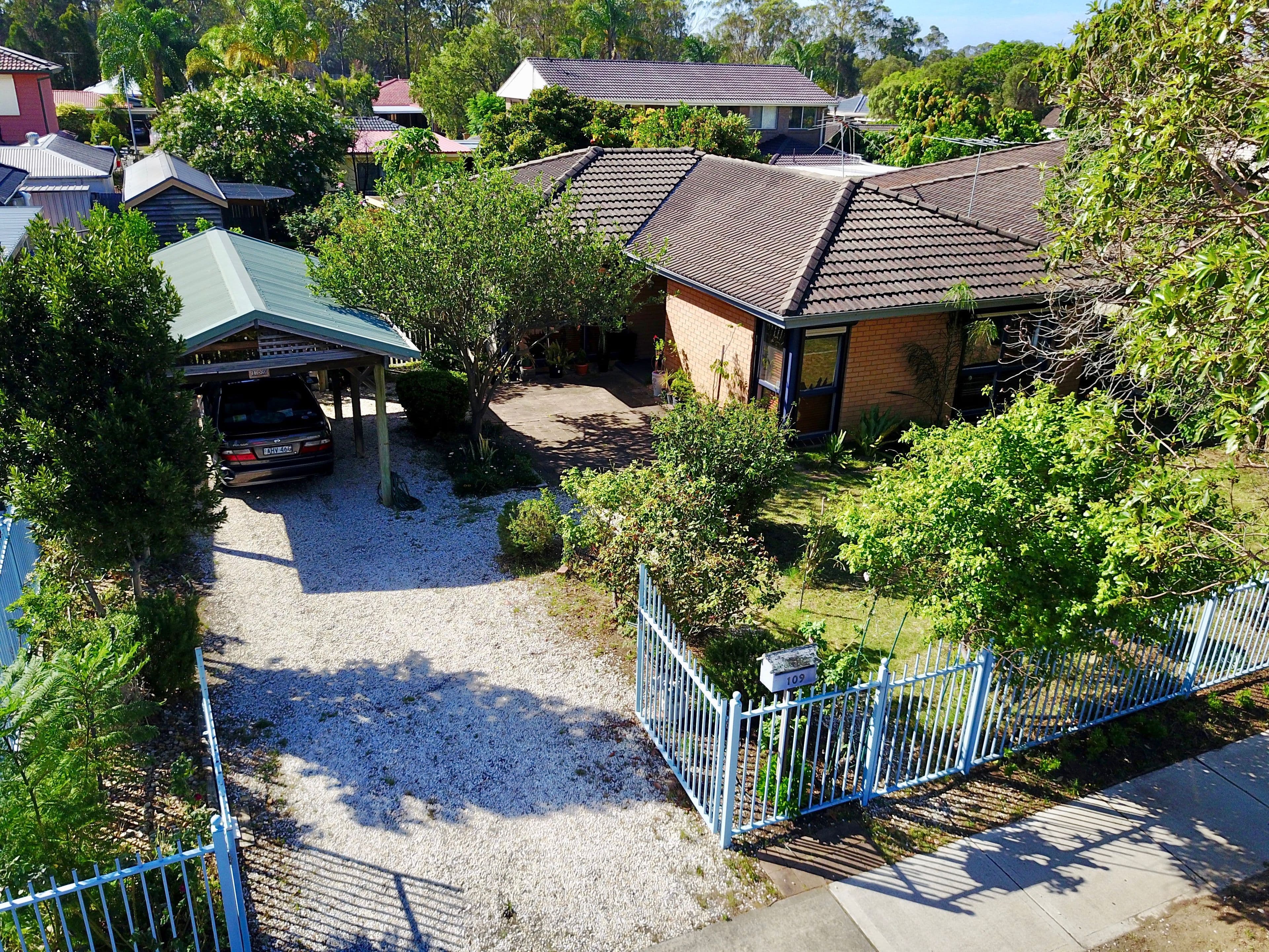 109 Melbourne Road, St Johns Park - Image 1