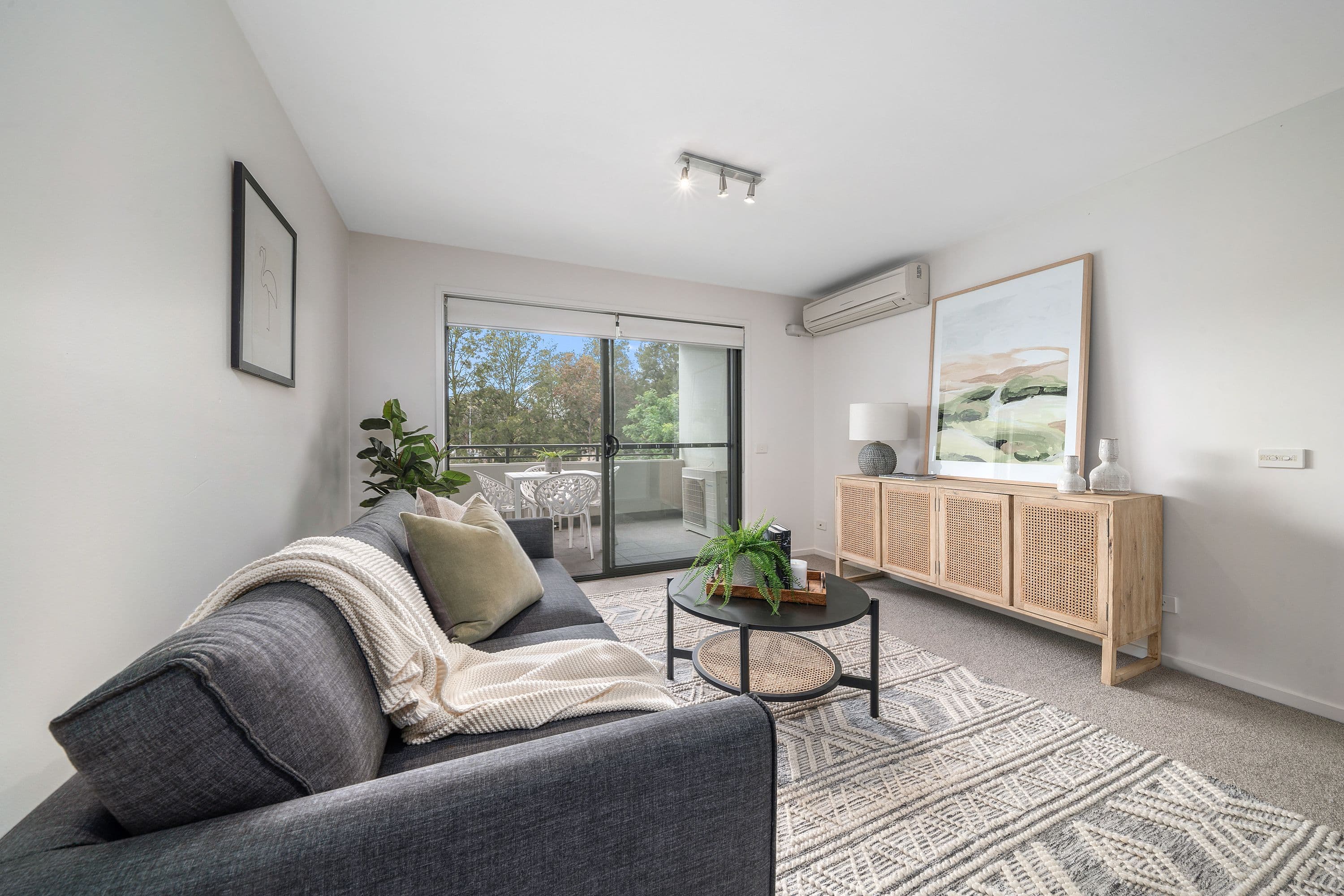 1 Braybrooke Street, Bruce ACT 2617, Bruce - Thumbnail 2