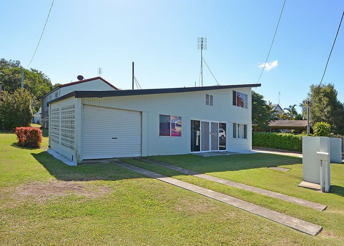 404 Esplanade, Torquay QLD 4655, Torquay - Thumbnail 2