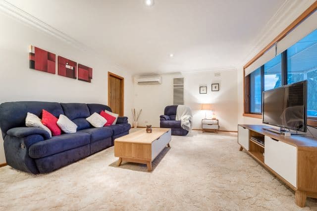 26 Tracey Street, Reservoir VIC 3073, Reservoir - Thumbnail 2