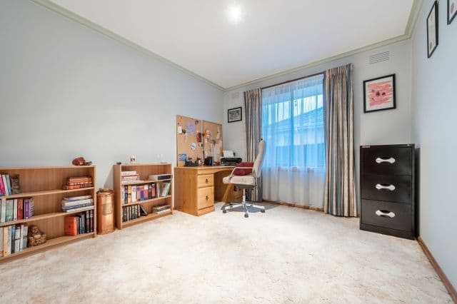 26 Tracey Street, Reservoir VIC 3073, Reservoir - Thumbnail 5