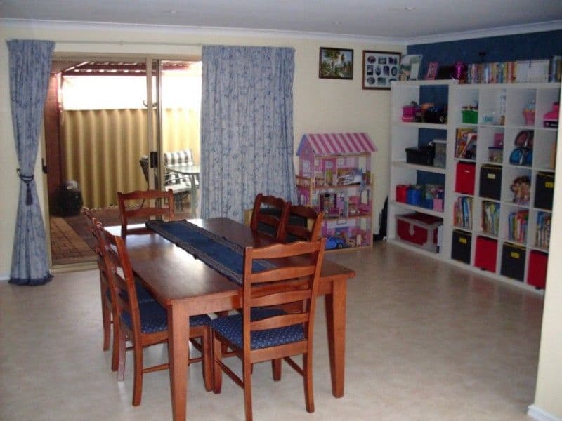 25 Wenstead Place, STRATTON WA 6056, Stratton - Thumbnail 3