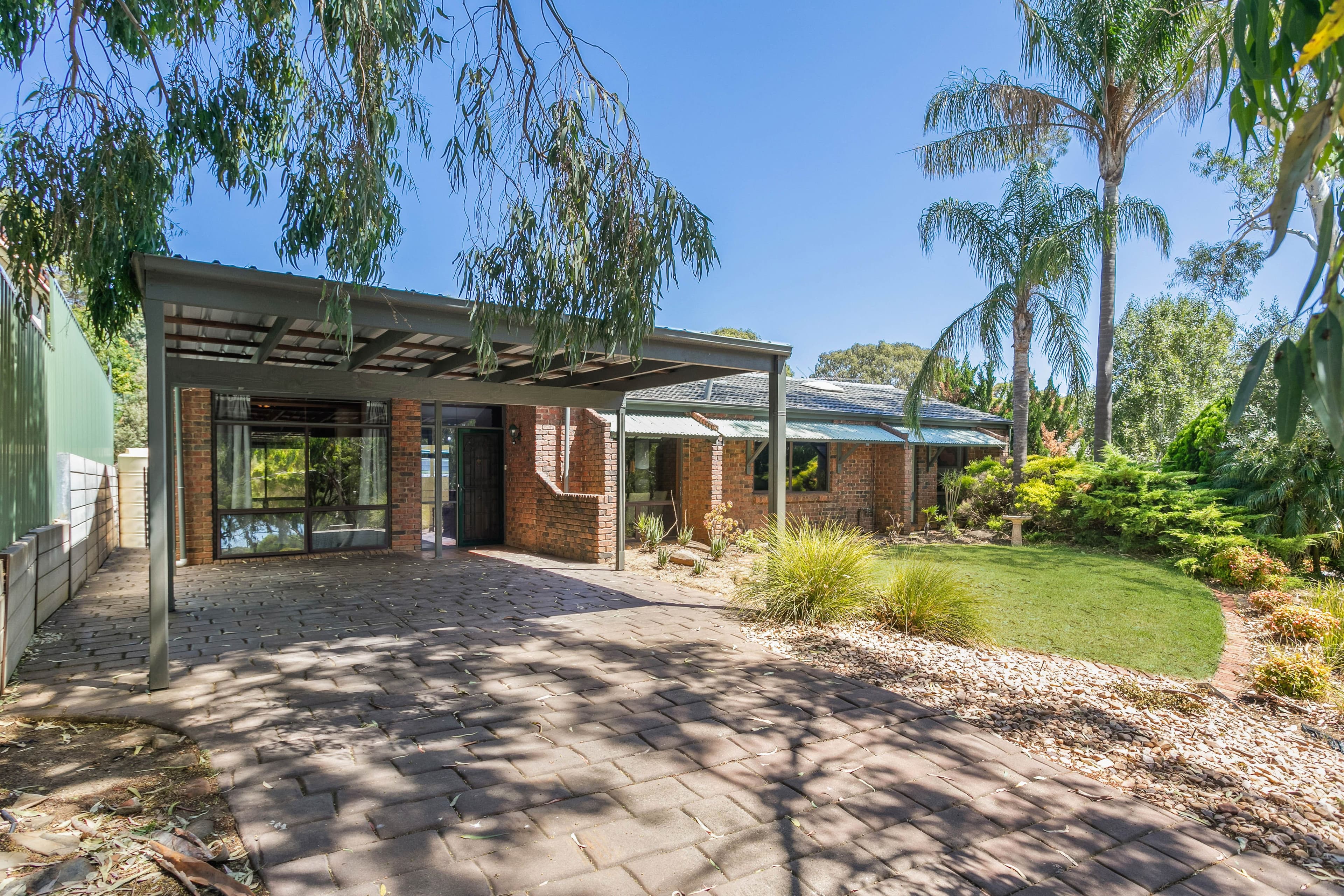 21 Woodlea Drive, Aberfoyle Park SA 5159, Aberfoyle Park - Image 1