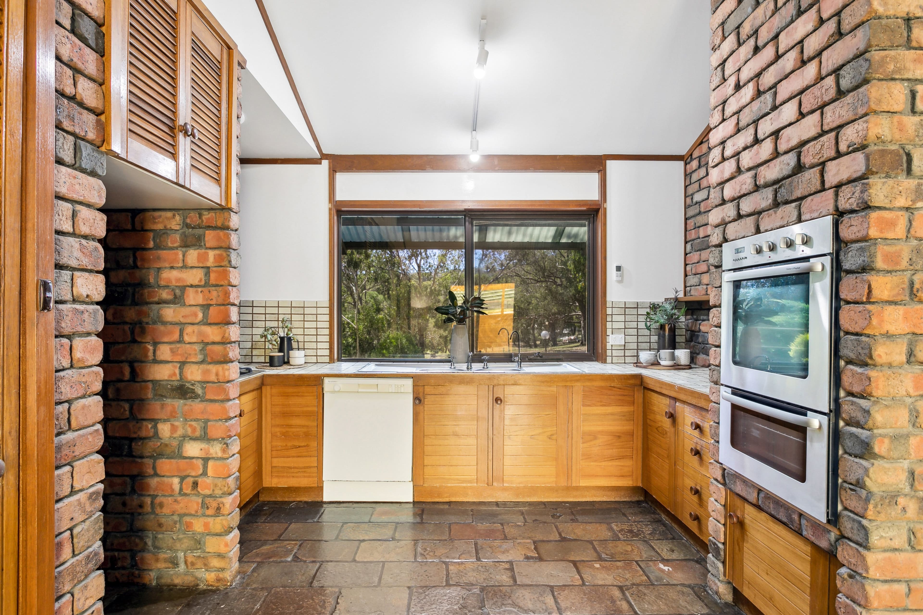21 Woodlea Drive, Aberfoyle Park SA 5159, Aberfoyle Park - Thumbnail 6