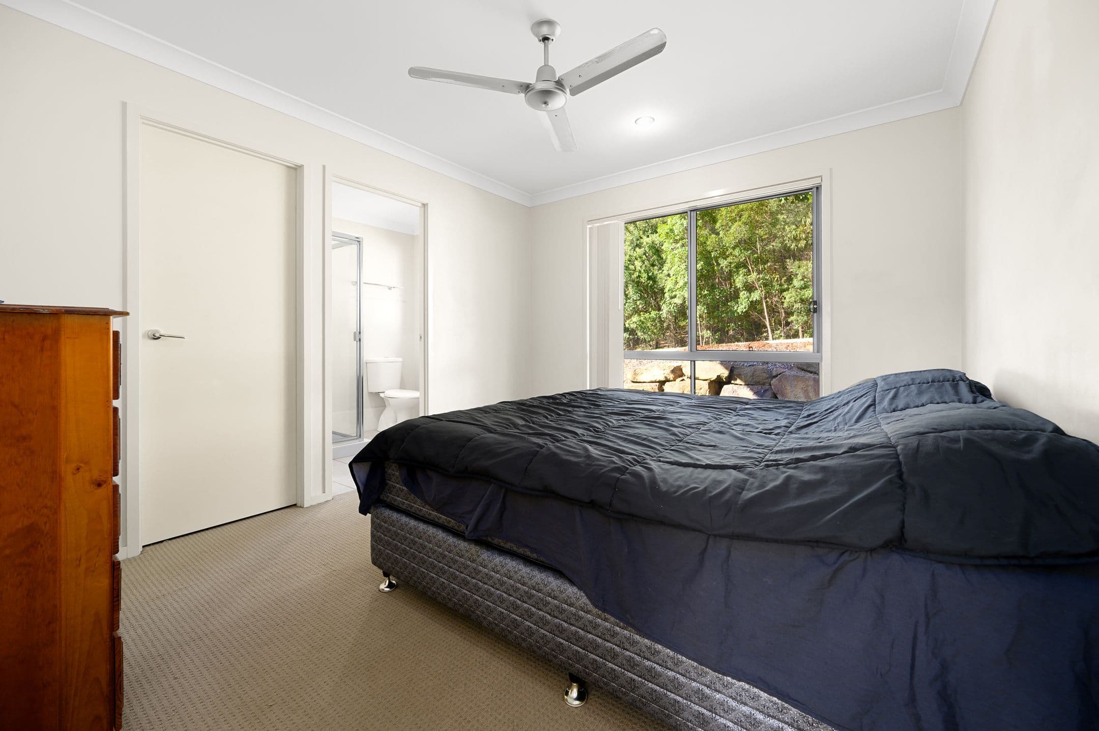 98 Aldgate Crescent, Pacific Pines QLD 4211, Pacific Pines - Thumbnail 8