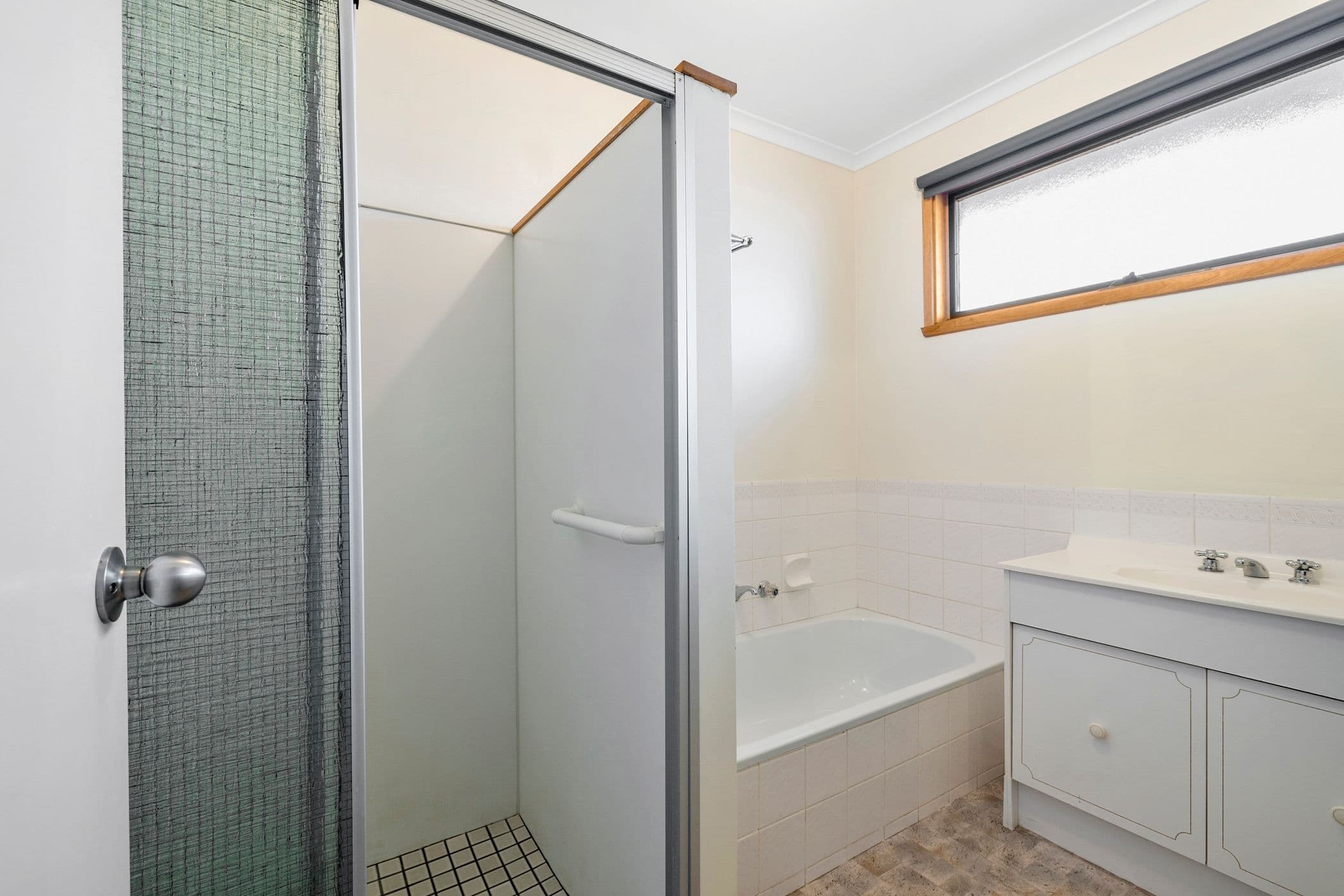 24 Viewpoint Street, Ararat VIC 3377, Ararat - Thumbnail 8