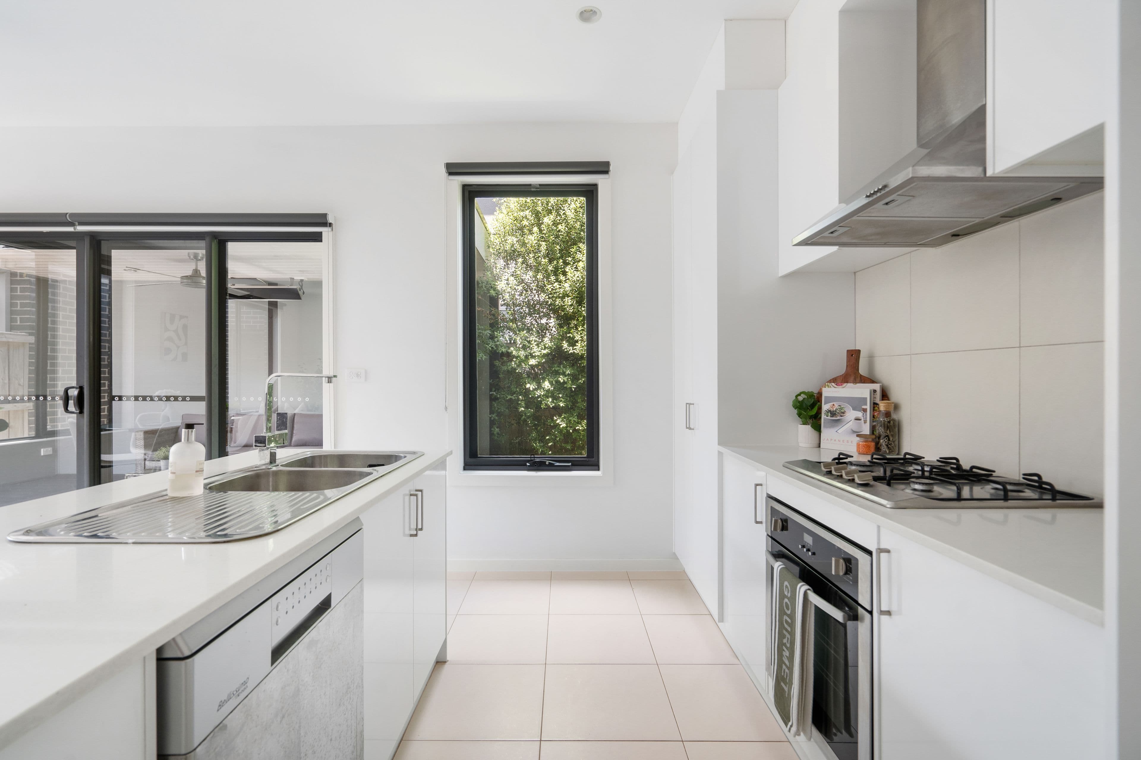 91 Lemonwood Drive, Greenvale VIC 3059, Greenvale - Thumbnail 4