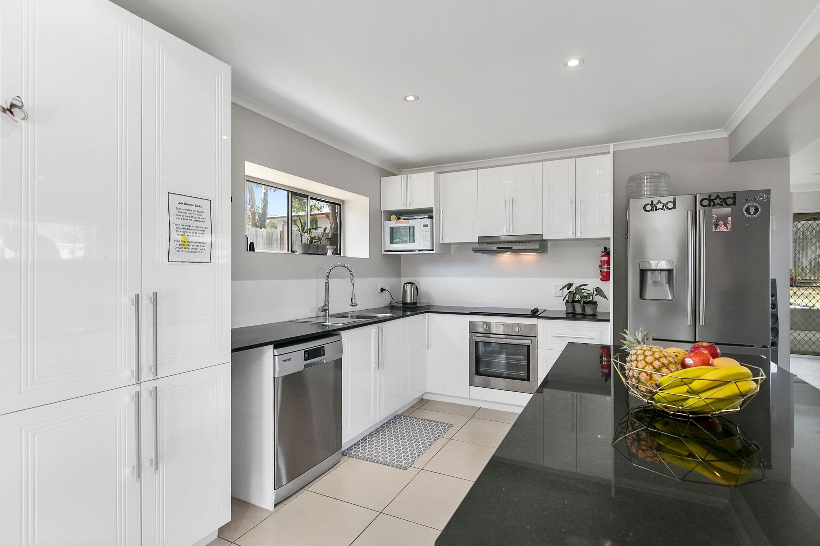 16 Faye Street, Thorneside QLD 4158, Thorneside - Thumbnail 3