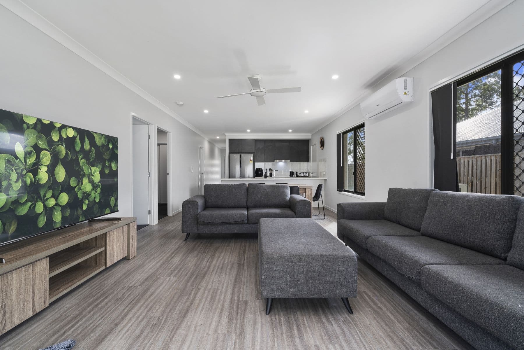 12 Clydesdale, Woodford QLD 4514, Woodford - Thumbnail 2