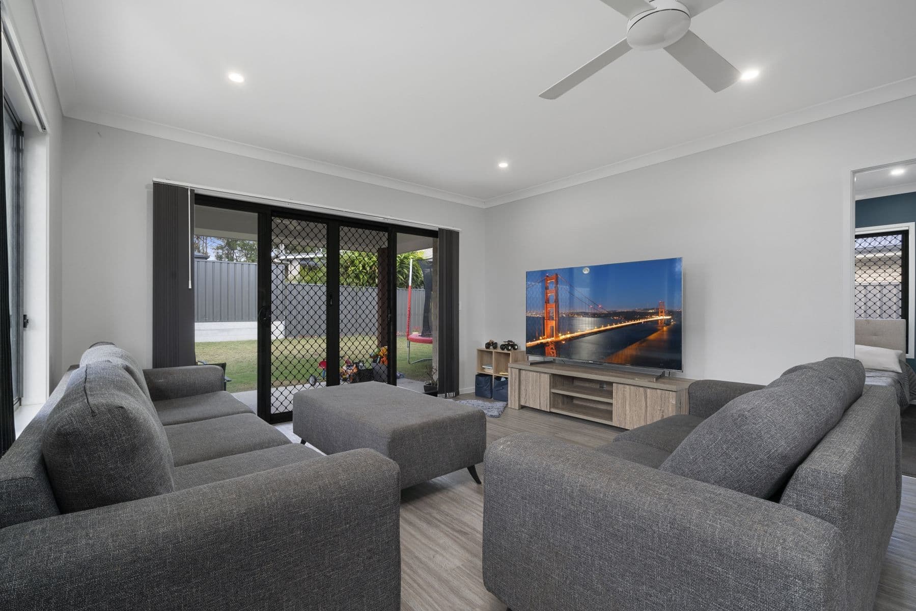 12 Clydesdale, Woodford QLD 4514, Woodford - Thumbnail 6