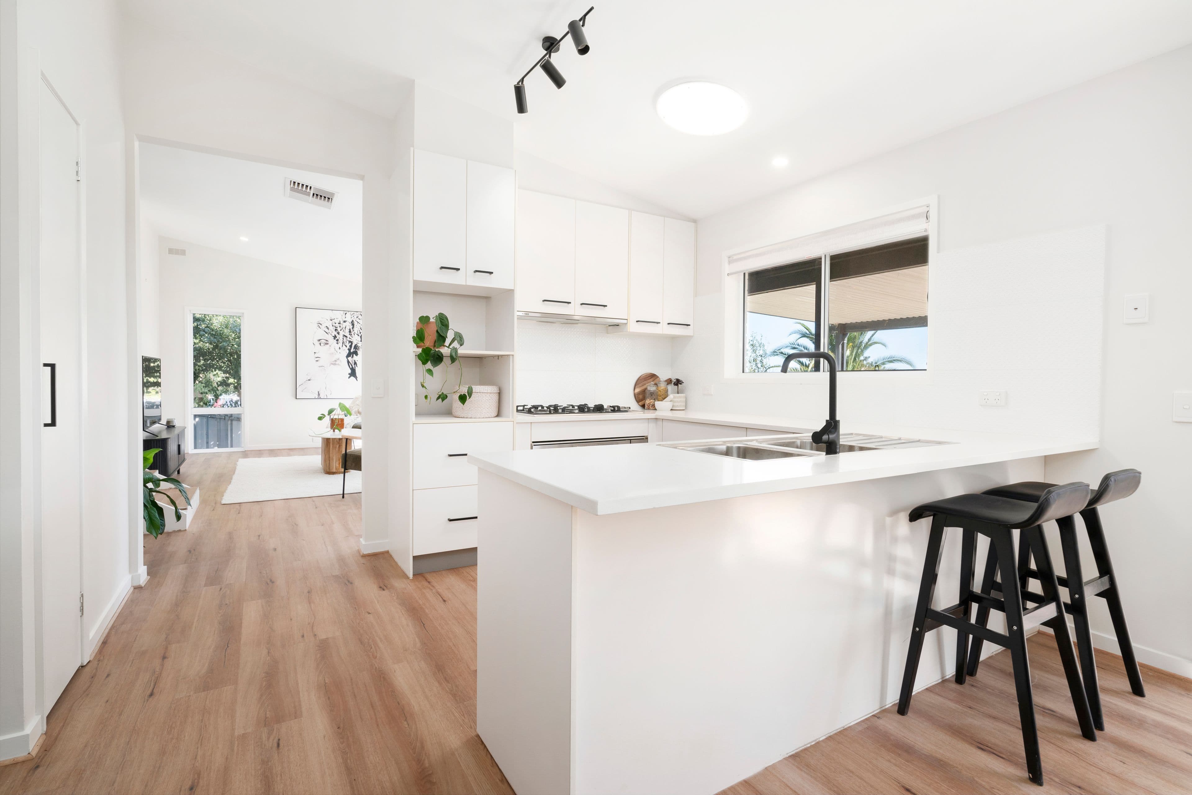 427 Parkview Crescent, Lavington NSW 2641, Lavington - Image 1