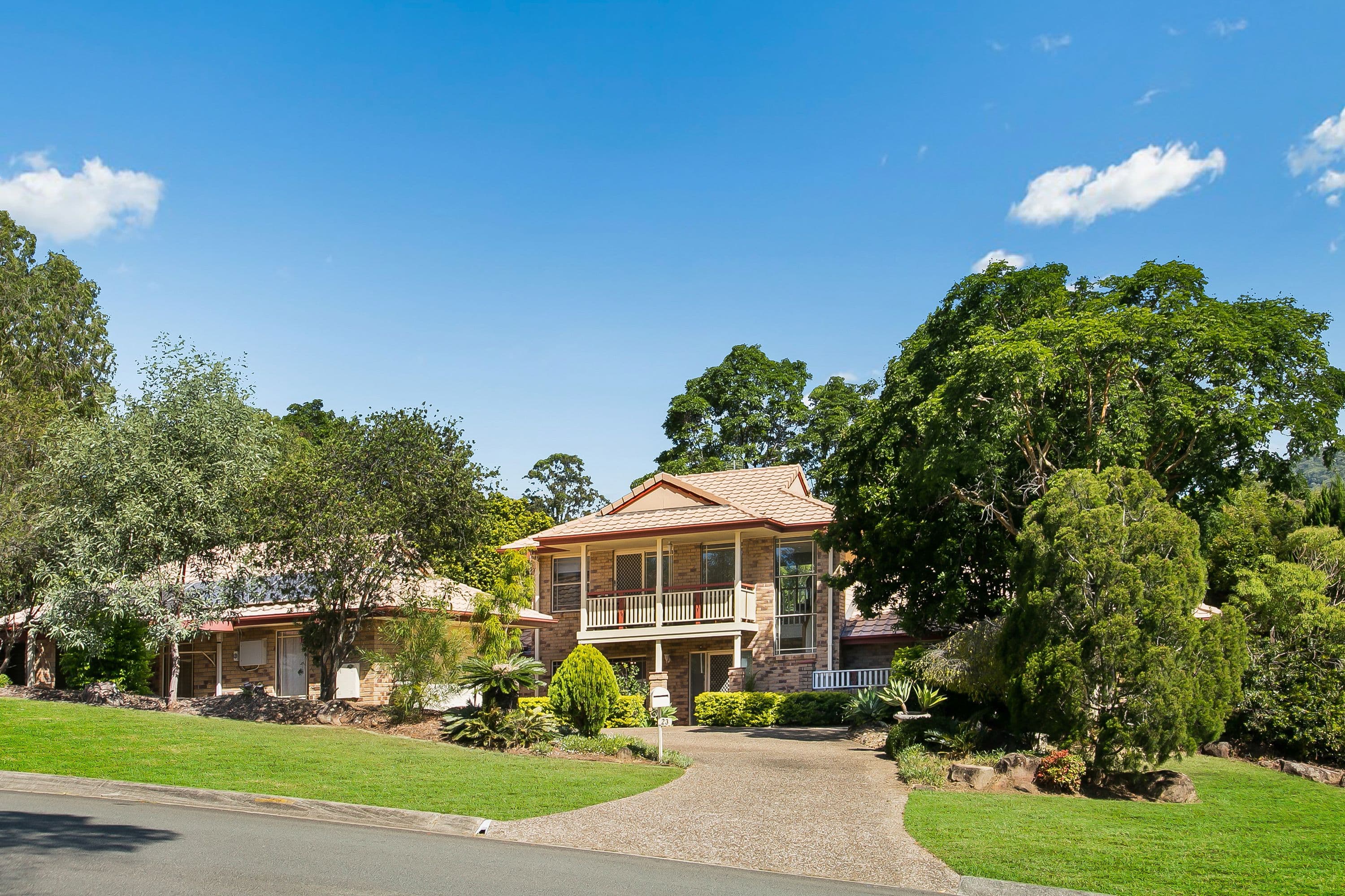 23 Gardenia Drive, Bonogin QLD 4213, Bonogin - Thumbnail 2