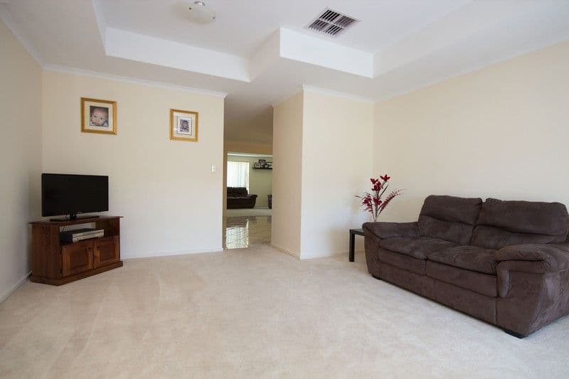 13 Caston Street, POORAKA SA 5095, Pooraka - Thumbnail 4