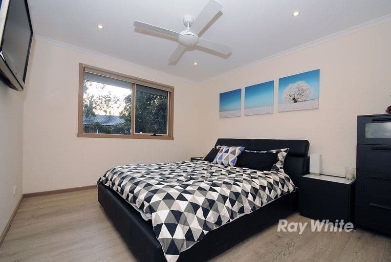 39 Watersedge Close, KNOXFIELD VIC 3180, Knoxfield - Thumbnail 4