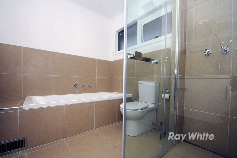 39 Watersedge Close, KNOXFIELD VIC 3180, Knoxfield - Thumbnail 5