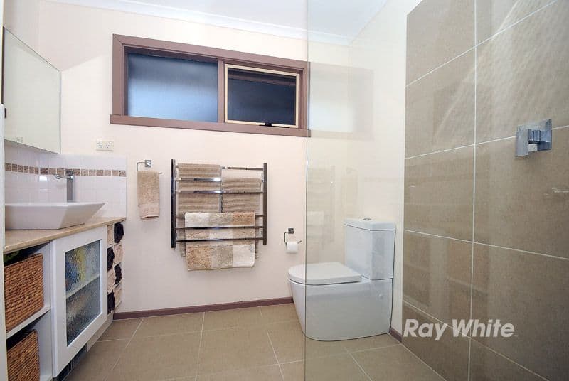 39 Watersedge Close, KNOXFIELD VIC 3180, Knoxfield - Thumbnail 6
