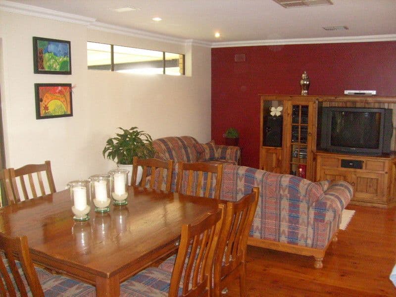 11 Garnet Drive, SALISBURY EAST SA 5109, Salisbury East - Thumbnail 2