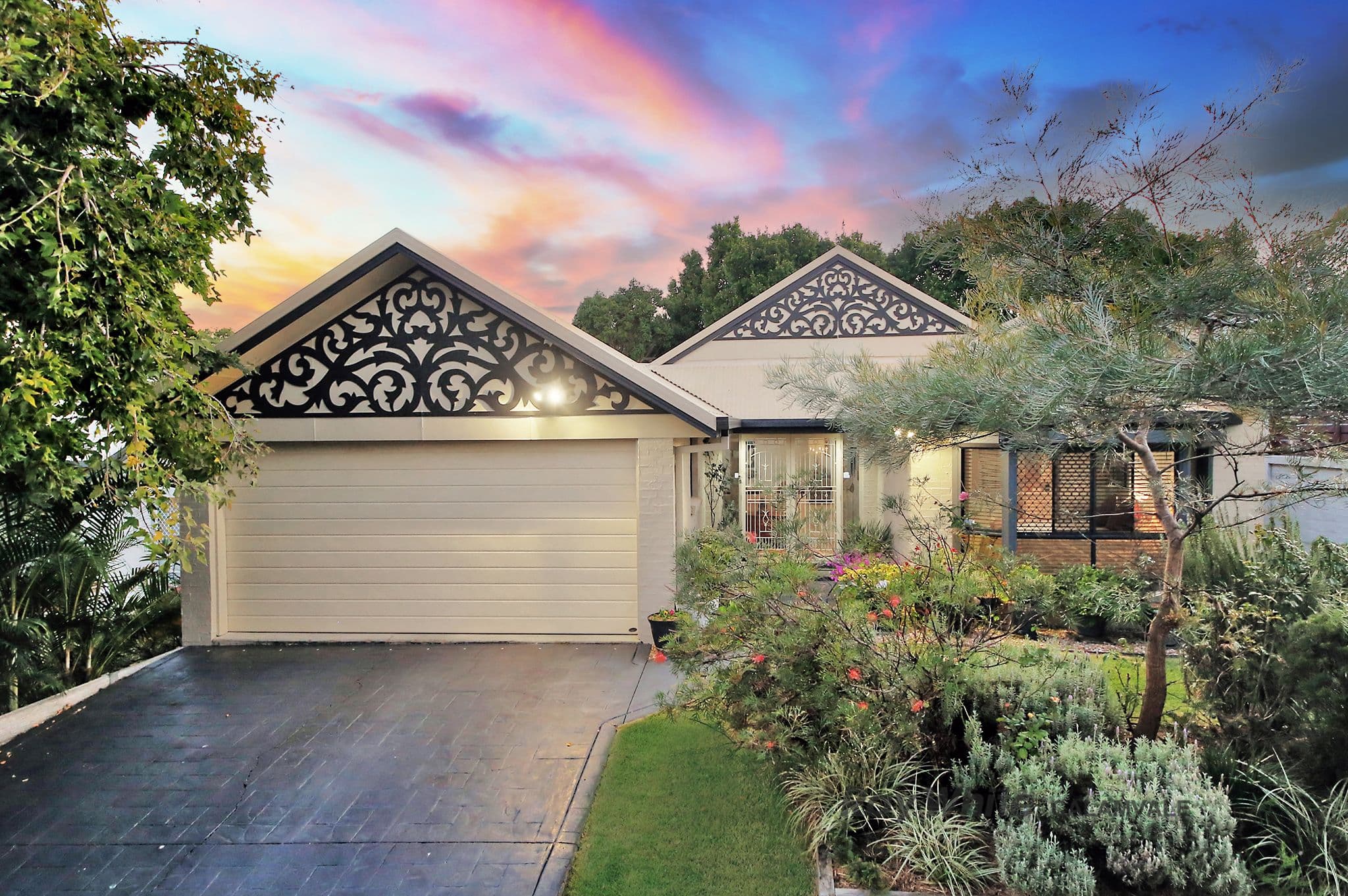 8 Weyba Close, Forest Lake QLD 4078, Forest Lake - Image 1