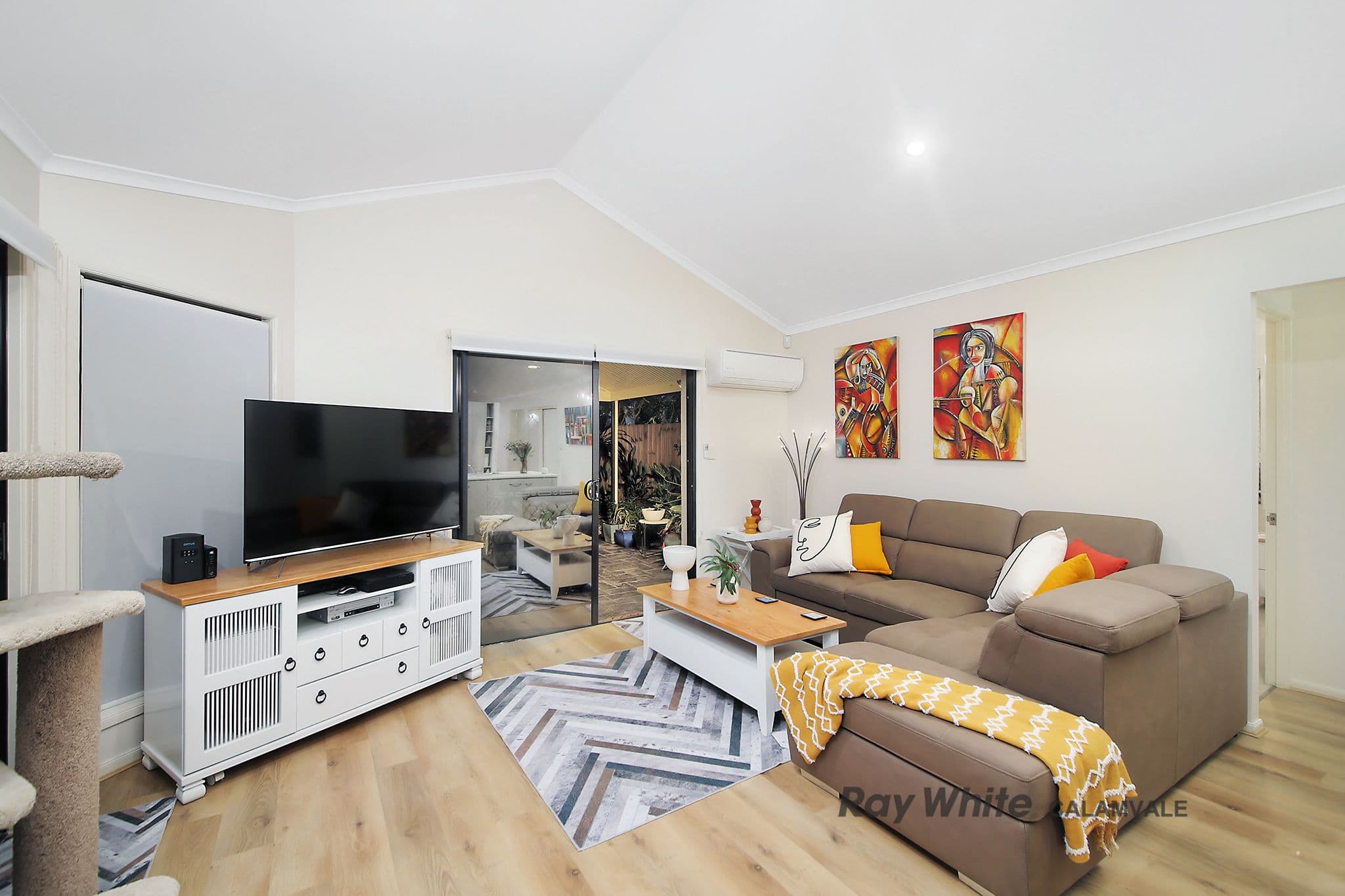 8 Weyba Close, Forest Lake QLD 4078, Forest Lake - Thumbnail 6