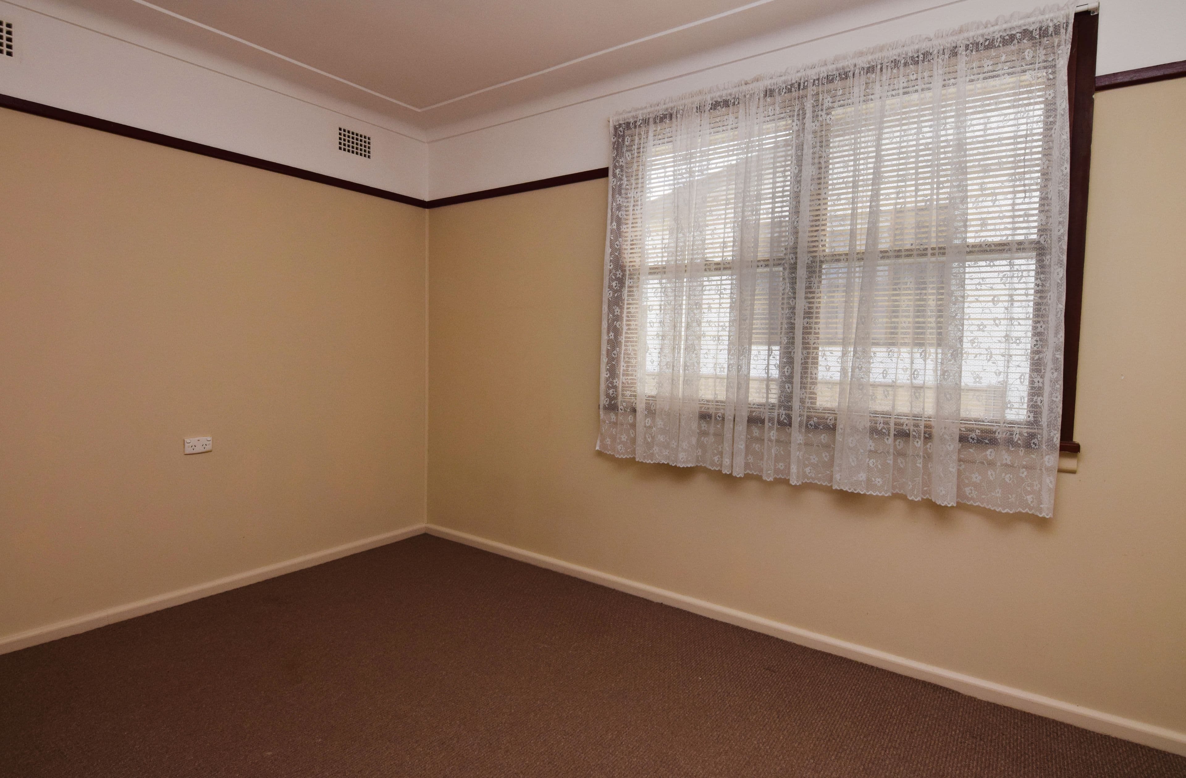 12 Blackledge Drive, Cranbourne East - Thumbnail 6
