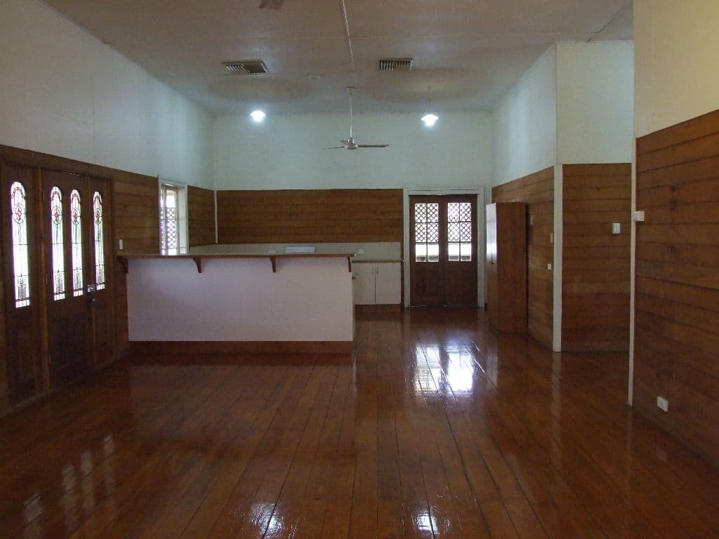 146-148 Ibis Street, LONGREACH QLD 4730, Longreach - Thumbnail 4
