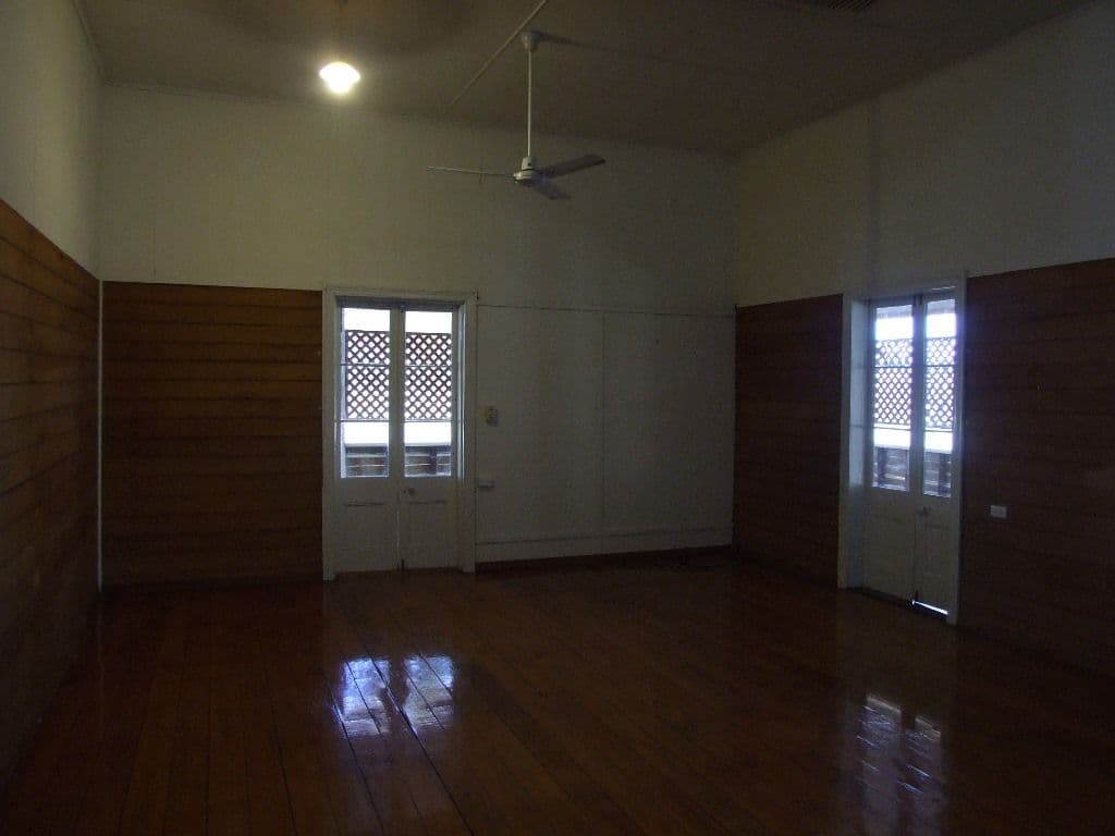 146-148 Ibis Street, LONGREACH QLD 4730, Longreach - Thumbnail 5