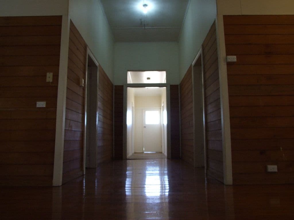 146-148 Ibis Street, LONGREACH QLD 4730, Longreach - Thumbnail 7
