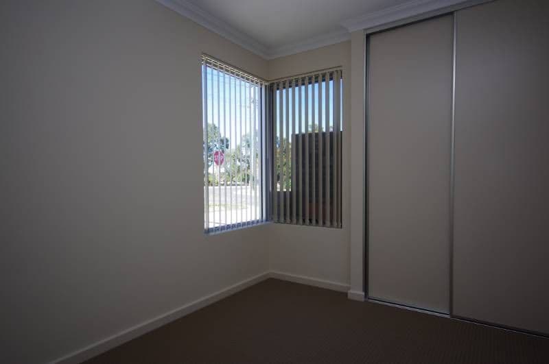 244a Drake Street, MORLEY WA 6062, Morley - Thumbnail 7