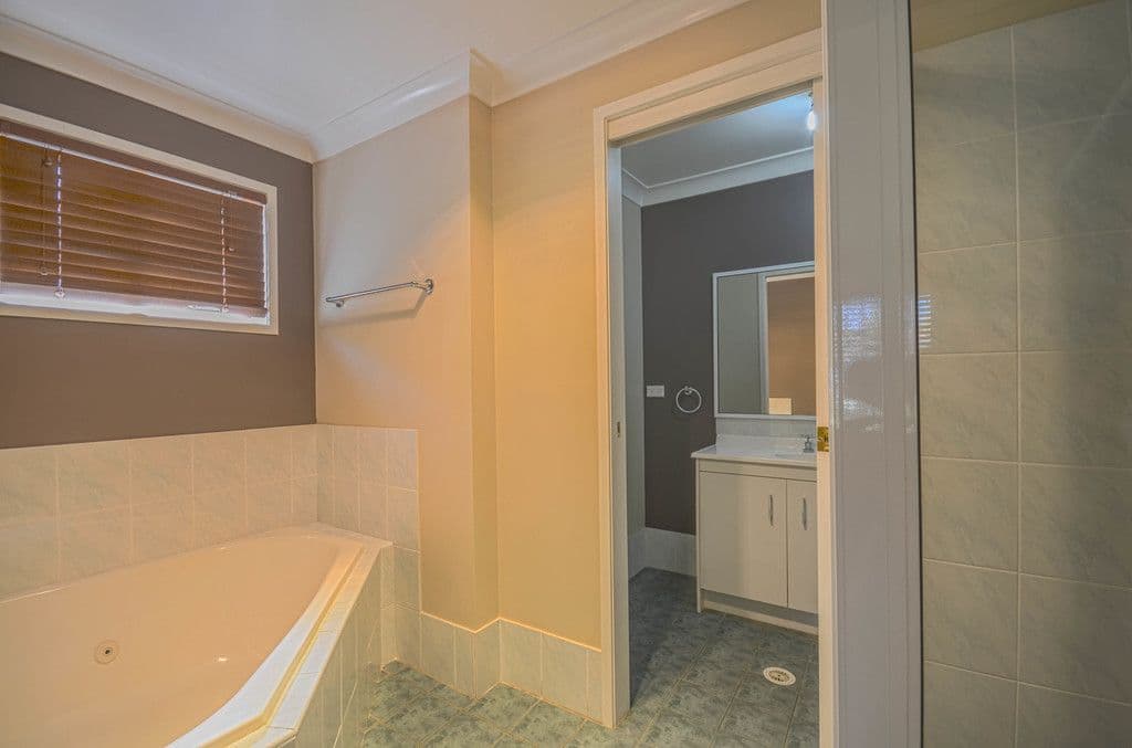 69b Thirlmere Way, Tahmoor NSW 2573, Tahmoor - Thumbnail 8