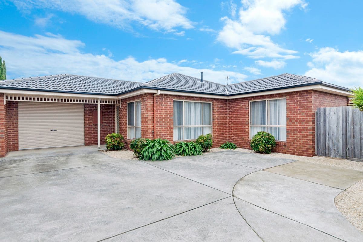 8 Moore Street, Warrnambool VIC 3280, Warrnambool - Image 1