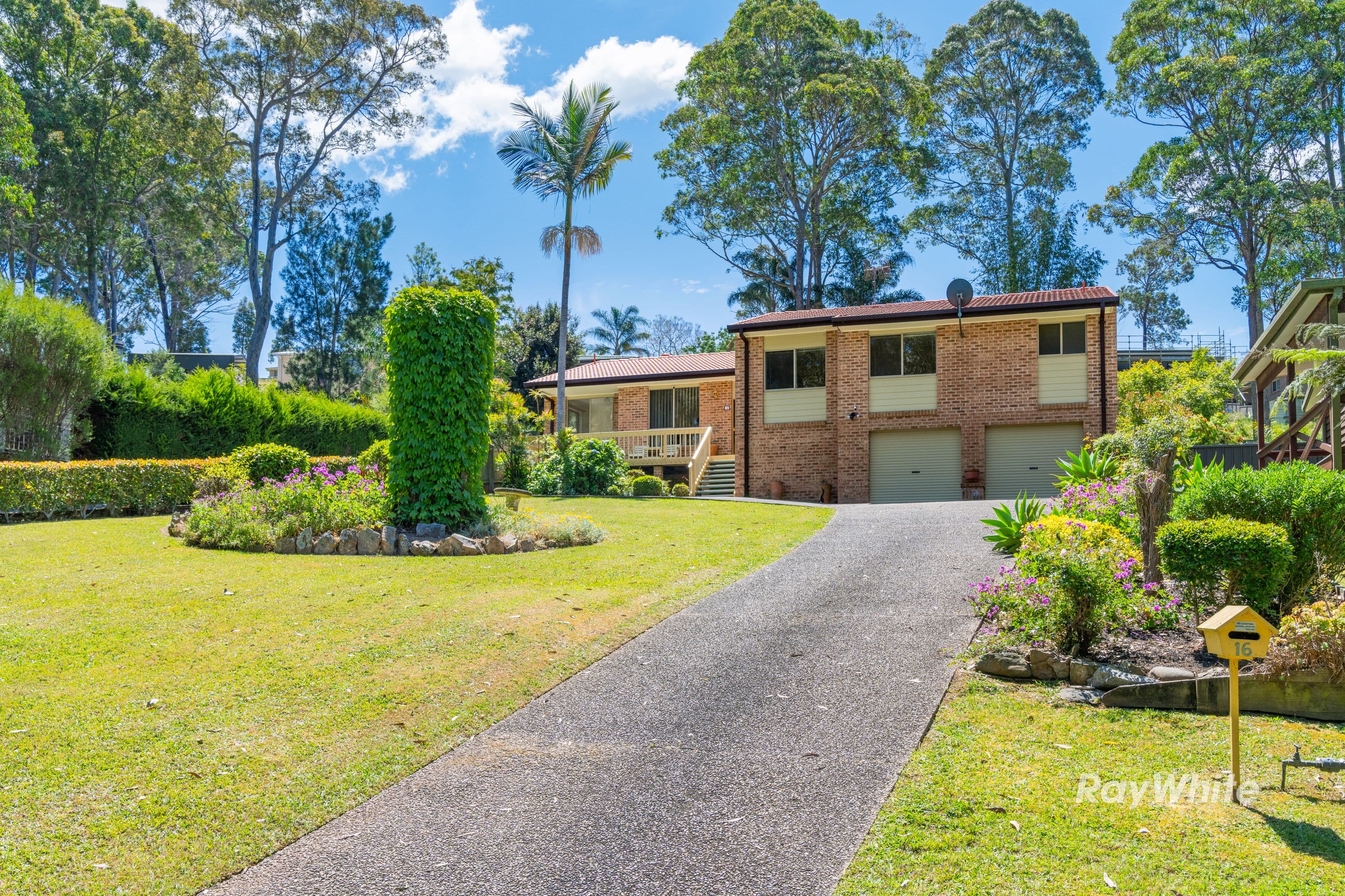 16 Jerupa Close, Surf Beach NSW 2536, Surf Beach - Image 1
