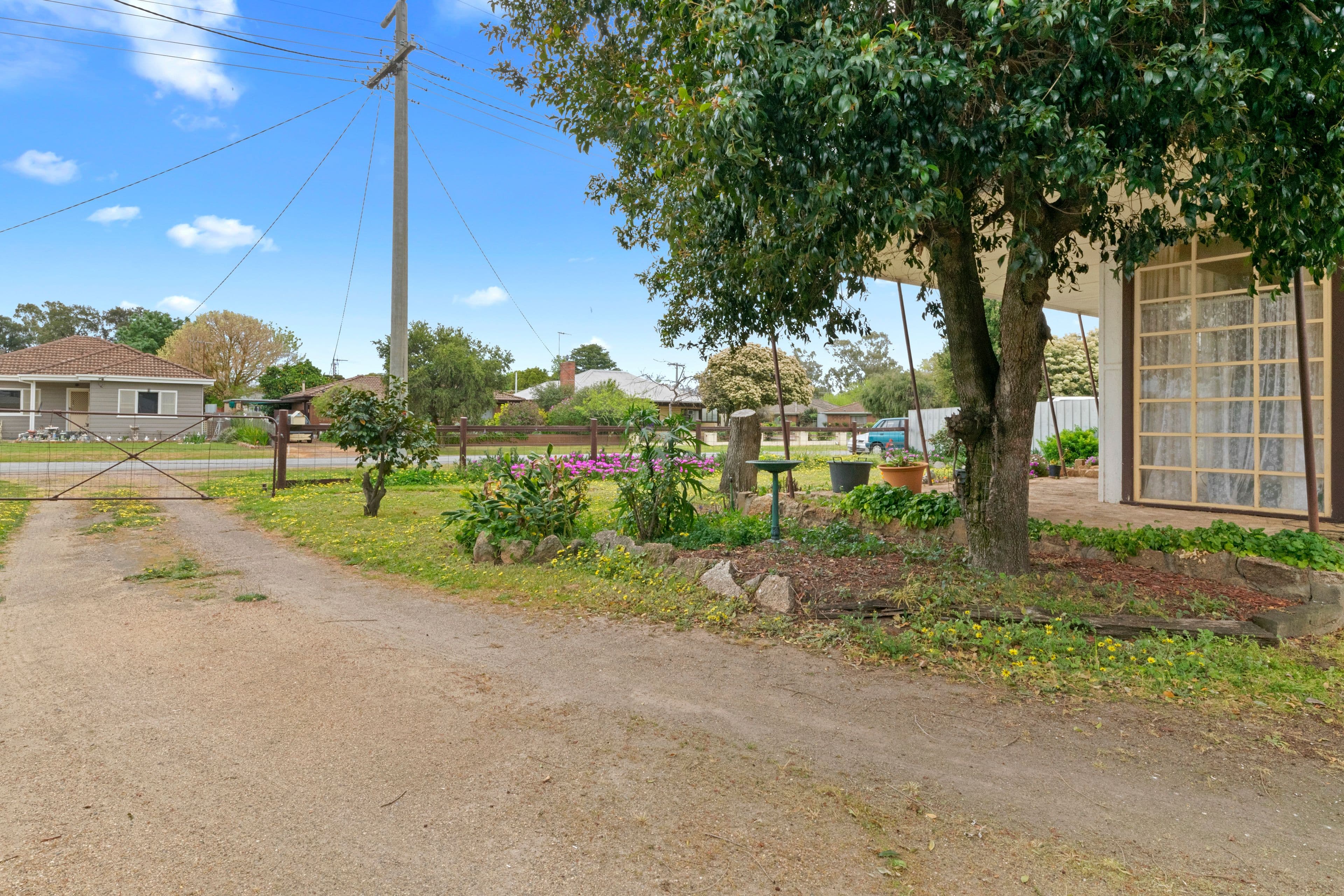 11 Beaton Street, Euroa VIC 3666, Euroa - Thumbnail 7