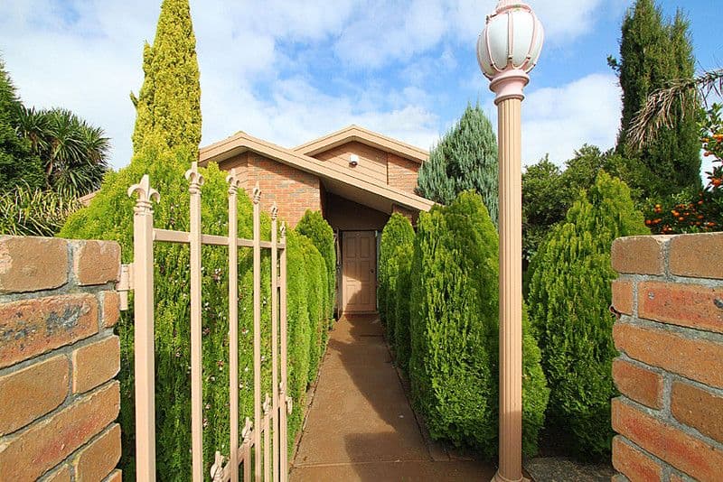 23 Kellaway Crescent, MILL PARK VIC 3082, Mill Park - Thumbnail 8