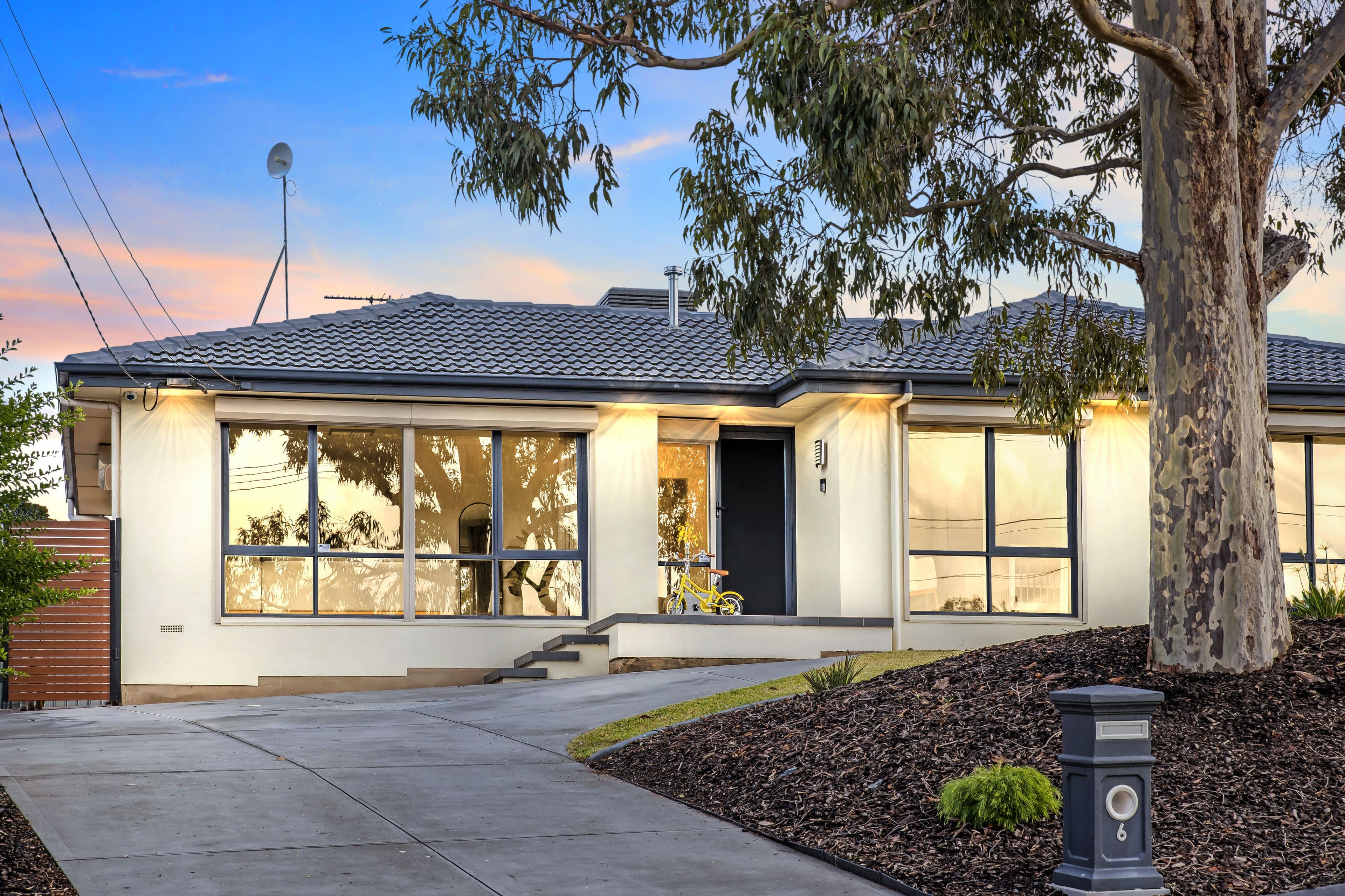 6 Kiama Street, Redwood Park SA 5097, Redwood Park - Thumbnail 2