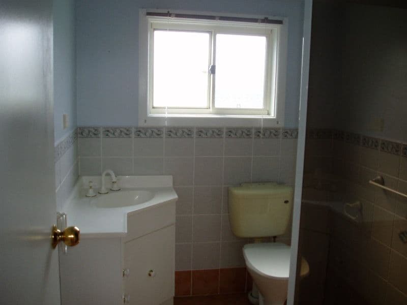 74 McEvoy Avenue, UMINA BEACH NSW 2257, Umina Beach - Thumbnail 8