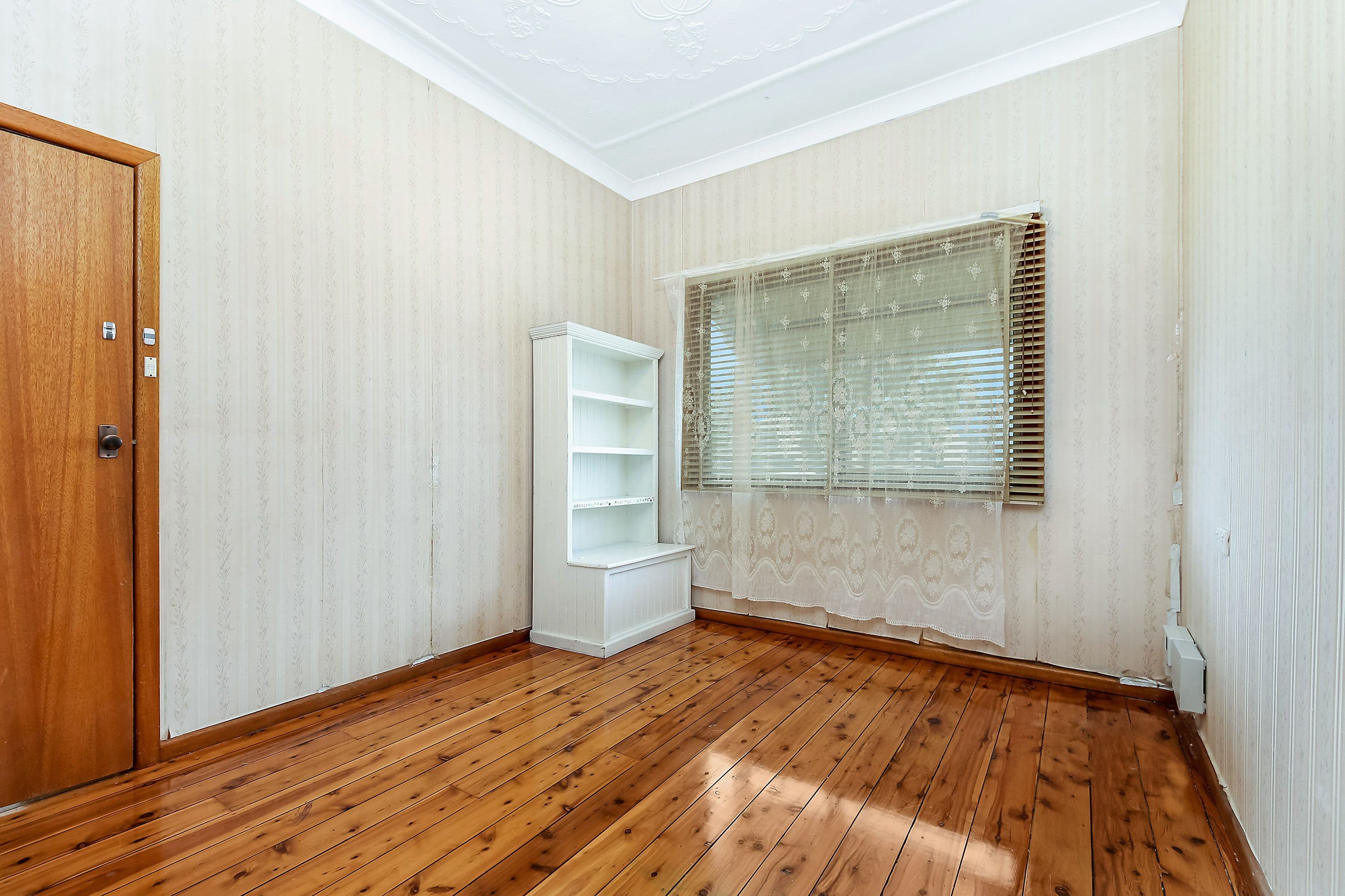 13 Phillips Street, Auburn - Thumbnail 2