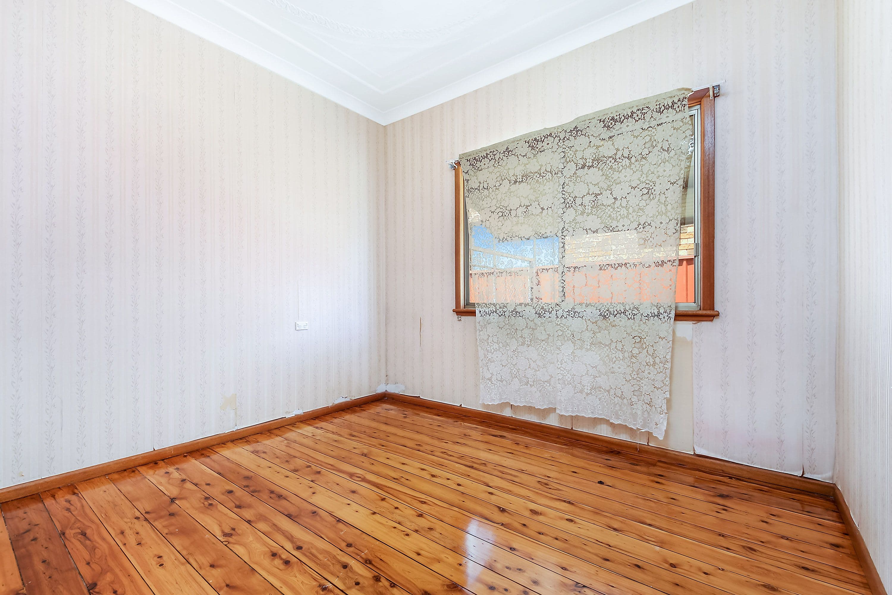 13 Phillips Street, Auburn - Thumbnail 3