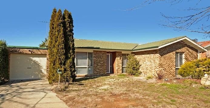 14 Moon Place, GORDON ACT 2906, Gordon - Image 1
