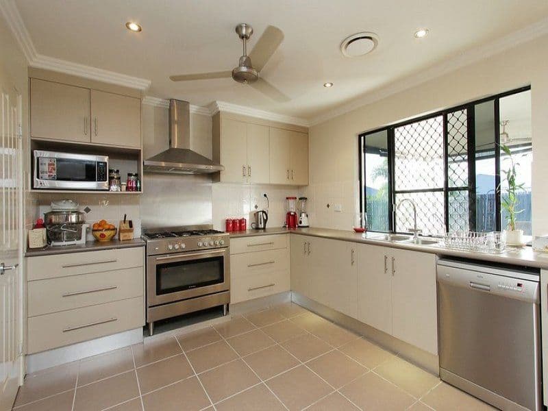 23 Salmon Court, ANDERGROVE QLD 4740, Andergrove - Thumbnail 2