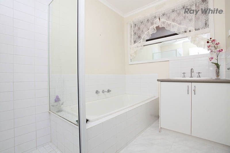 18 Arnold Court, HOPPERS CROSSING VIC 3029, Hoppers Crossing - Thumbnail 5