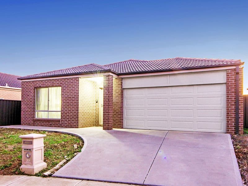 27 Romek Way, Truganina VIC 3029, Truganina - Thumbnail 2