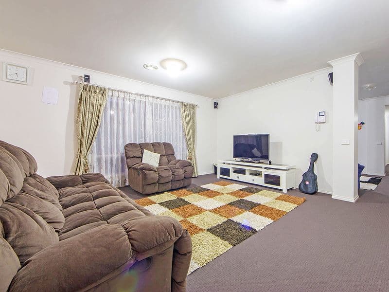 27 Romek Way, Truganina VIC 3029, Truganina - Thumbnail 7